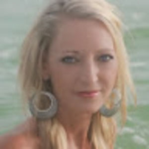 Meet your Posher, Lorin